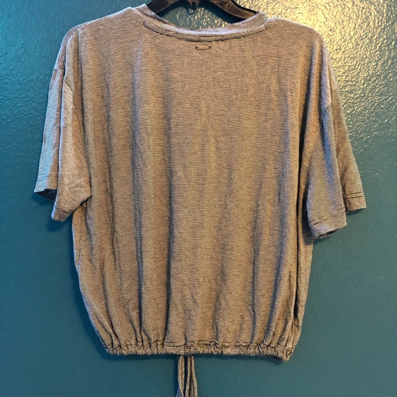 volcom tie waist shirt - Picture 3 of 6